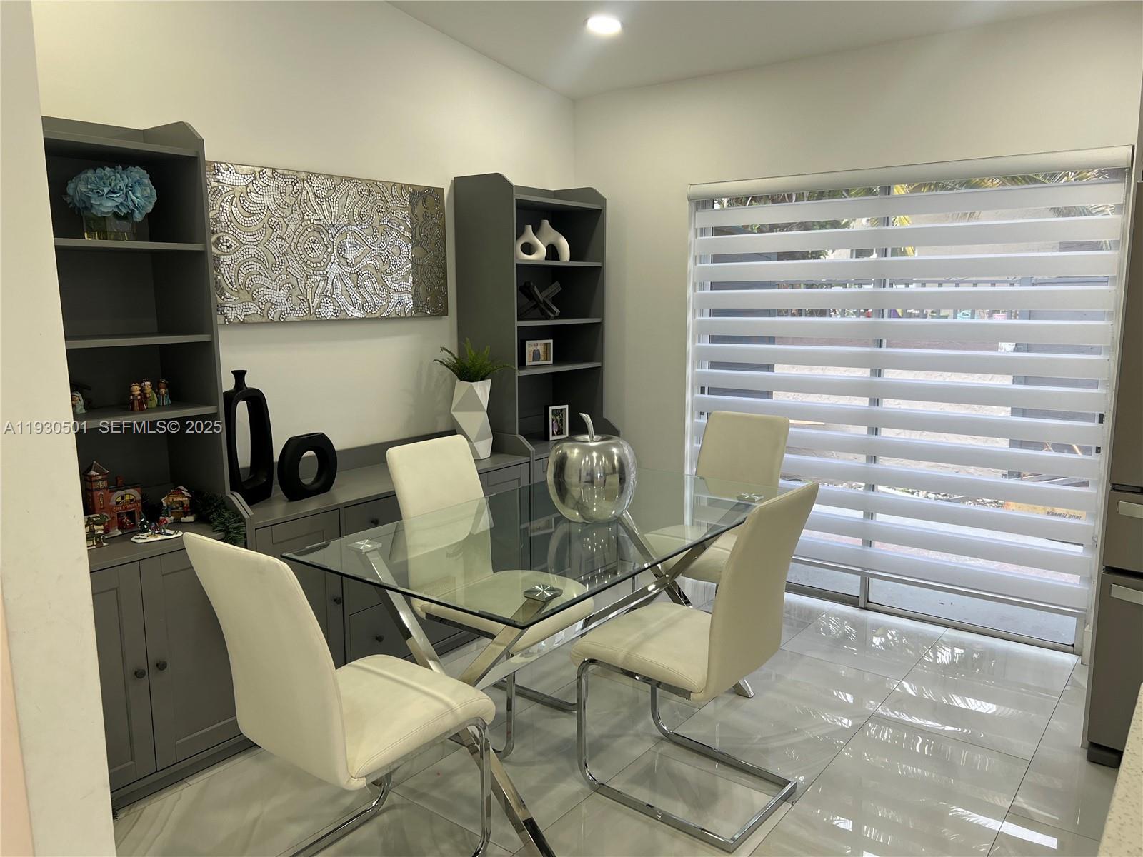 WESTWIND LAKES SEC 6 - Residential