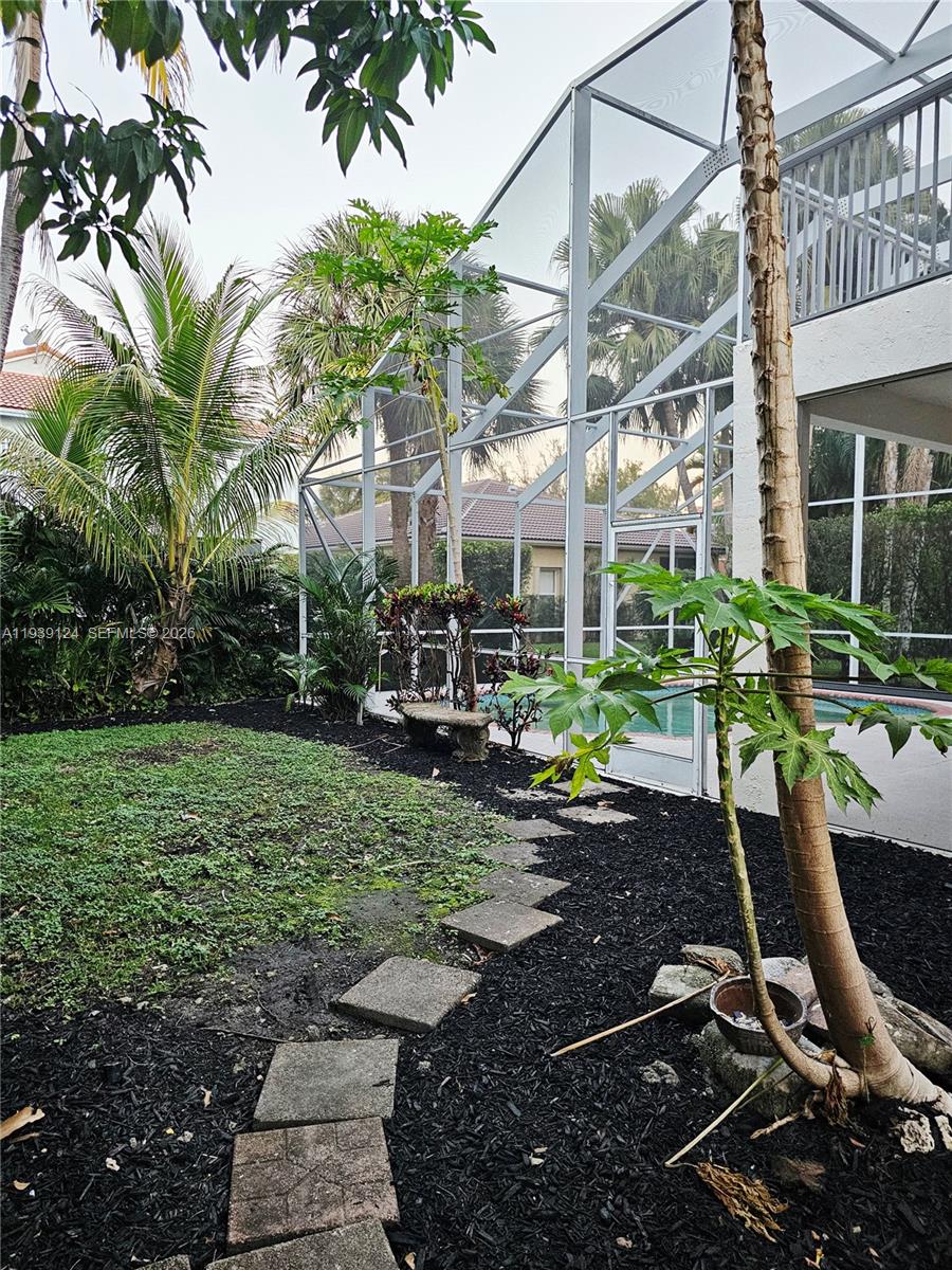 GROVE PLACE - Residential