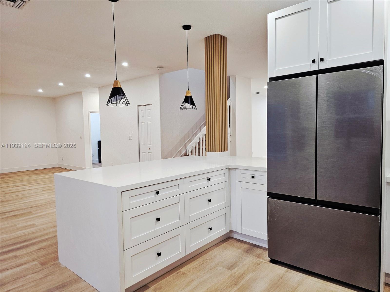 GROVE PLACE - Residential