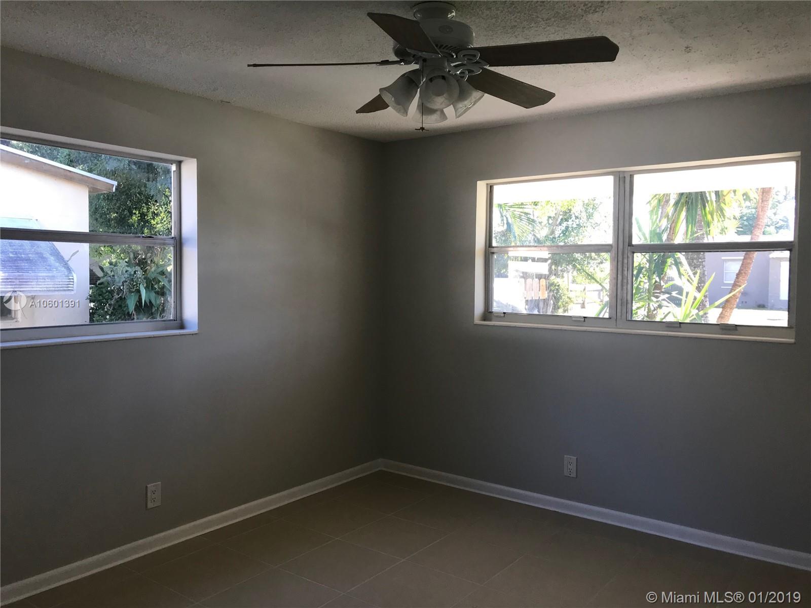 BOWERS PARK - Residential