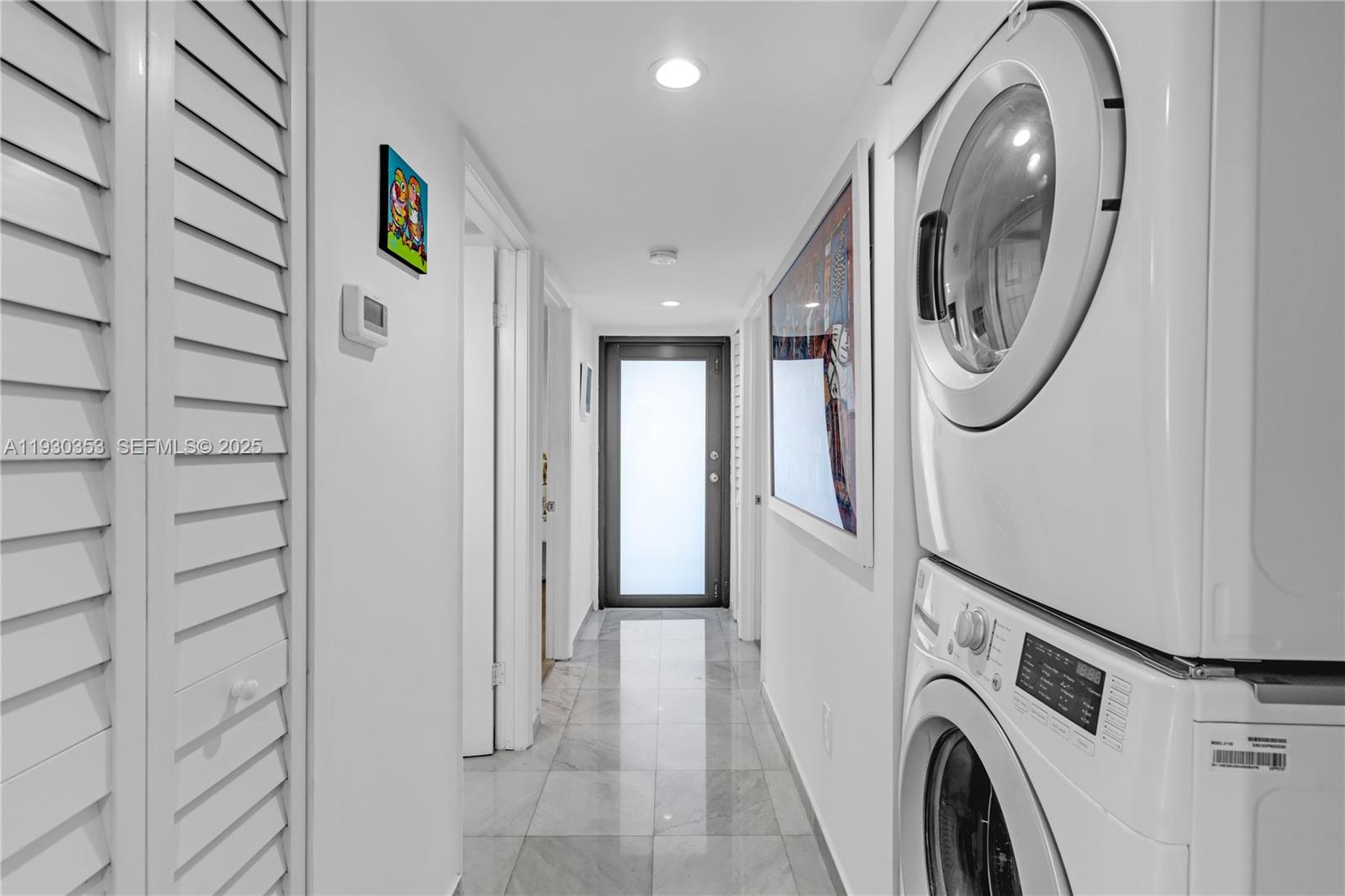 THE SURF CONDO - Residential