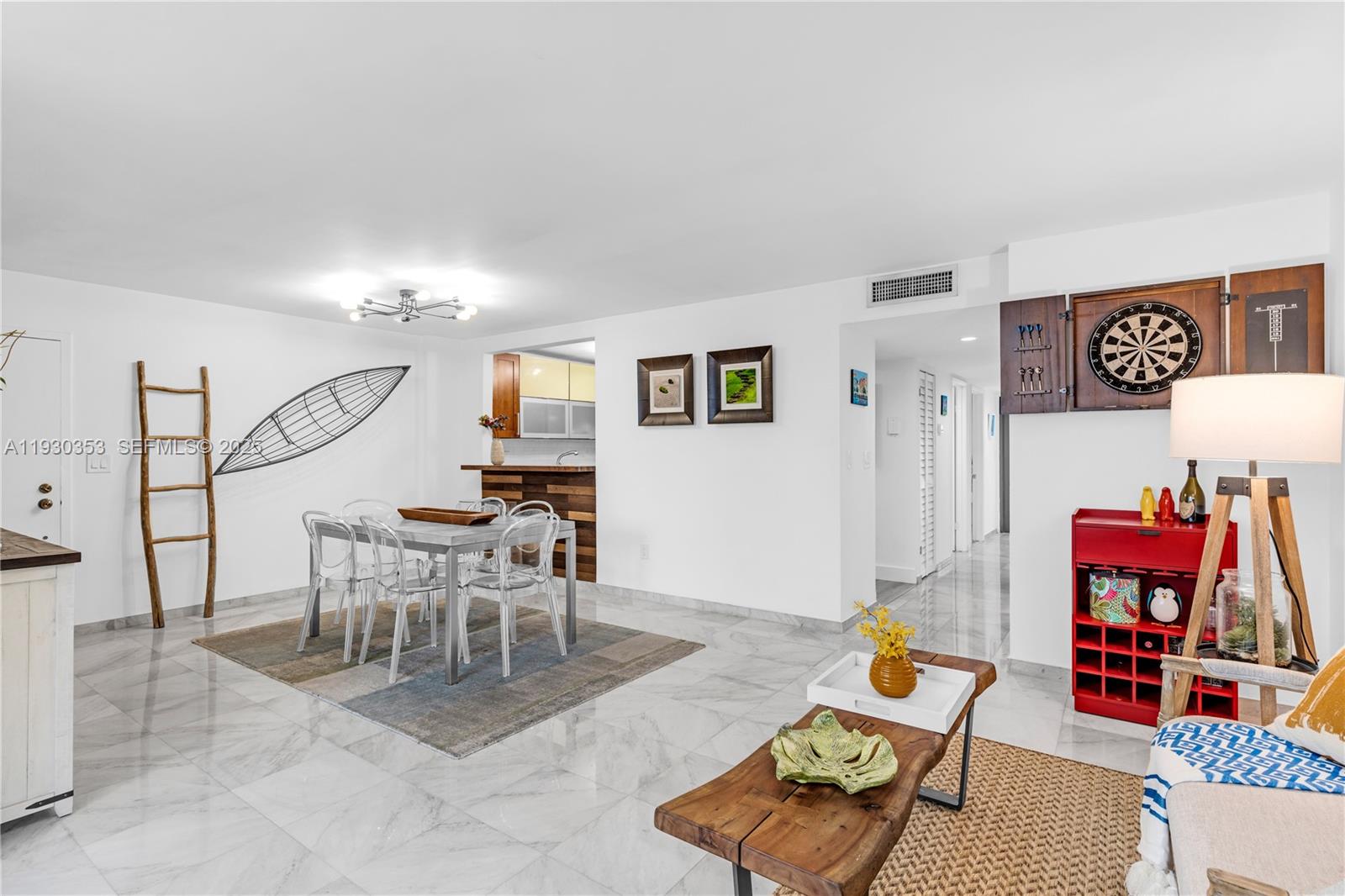 THE SURF CONDO - Residential