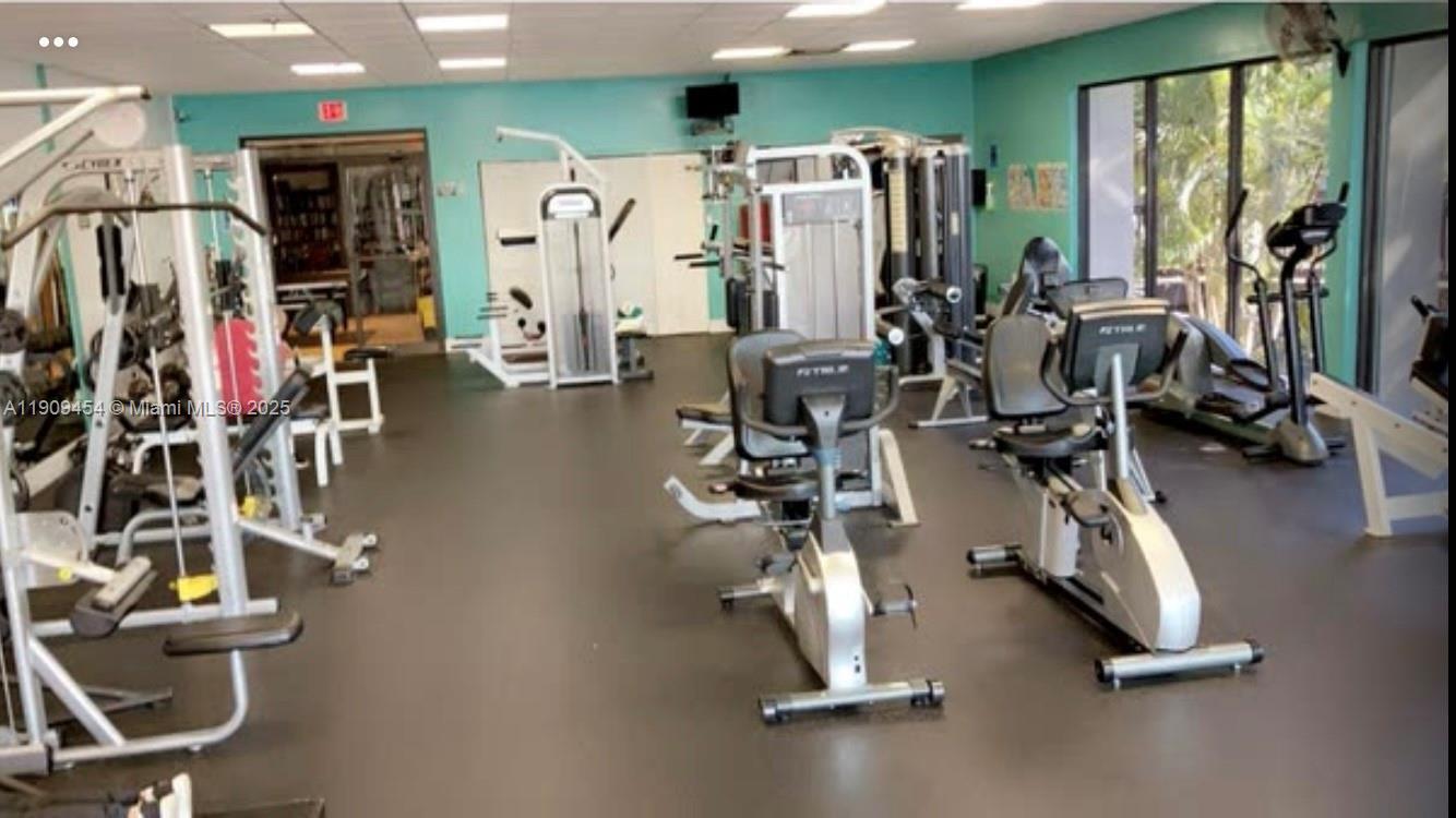 Lake Emerald Condominiums - Residential