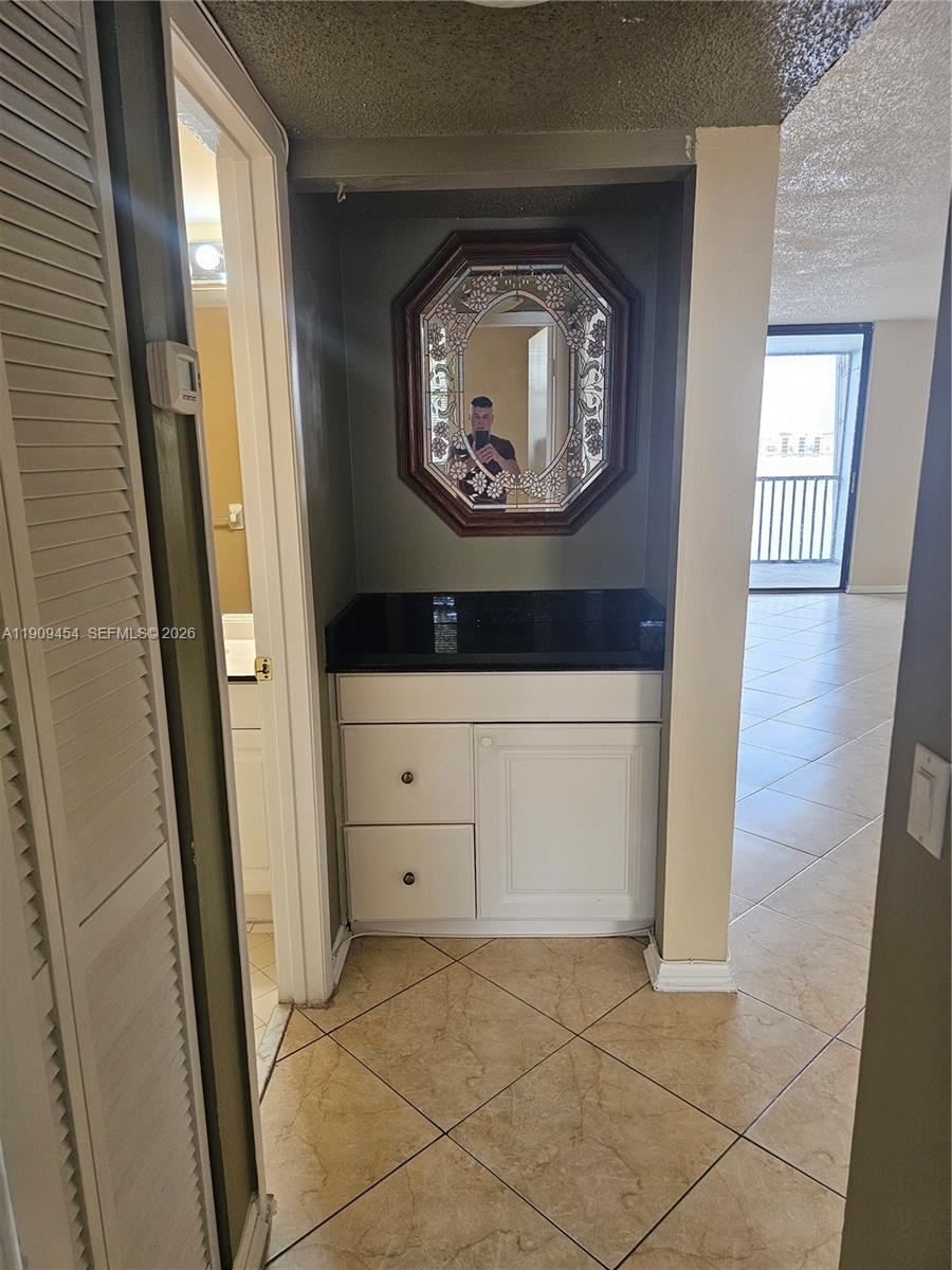 Lake Emerald Condominiums - Residential