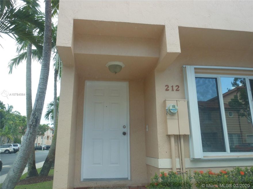 Nice and clean 3 bedrooms / 2.5 baths corner townhouse 
Tile floors throughout and wood in stairs and second floor. Remodeled kitchen with granite countertop
Bathrooms renovated. All appliances few use, almost new
Washer and dryer in unit. 
Community pool. Close to shopping and highways. "A" rated schools.