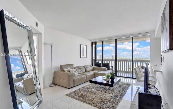 1000 ISL BLVD WILLIAMS IS - Residential Lease