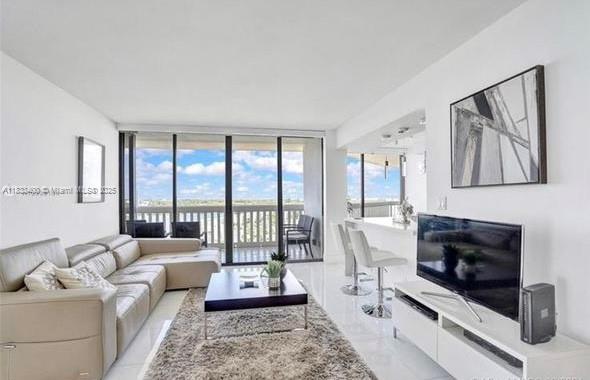 1000 ISL BLVD WILLIAMS IS - Residential Lease