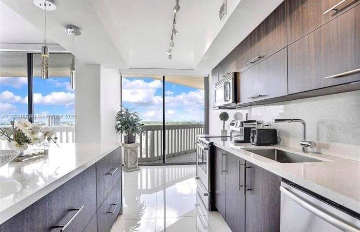 1000 ISL BLVD WILLIAMS IS - Residential Lease