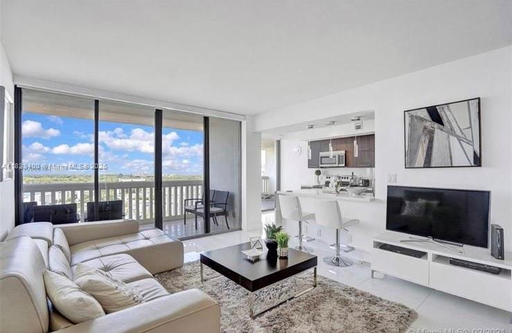 1000 ISL BLVD WILLIAMS IS - Residential Lease