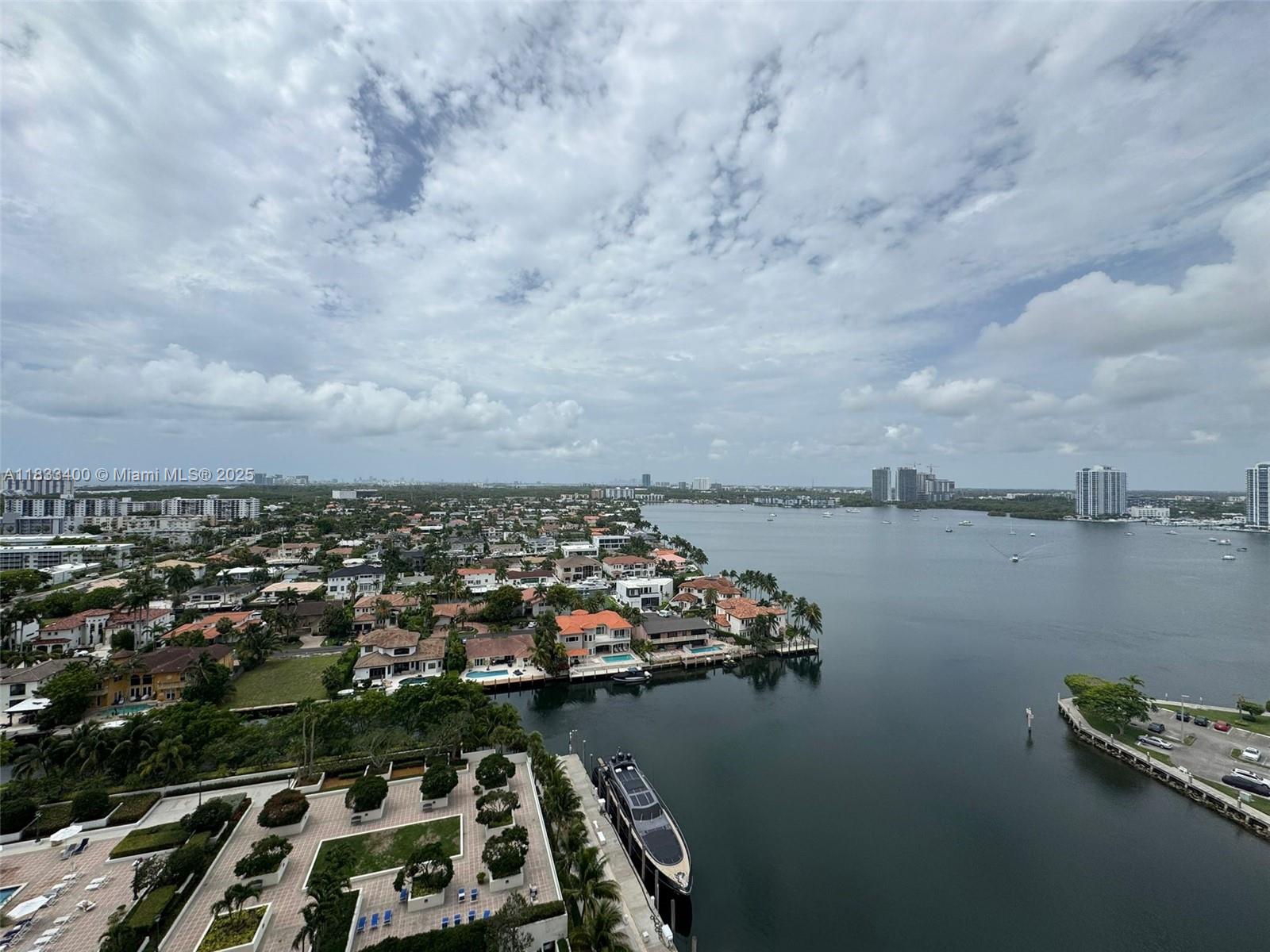 1000 ISL BLVD WILLIAMS IS - Residential Lease