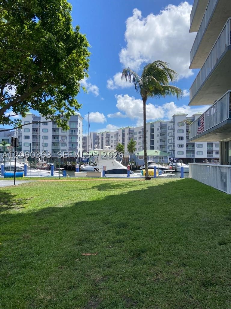 1800 NW 24th Ave 614
