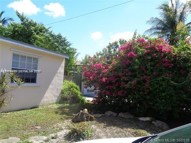 NORTH HOLLYWOOD - Residential Lease