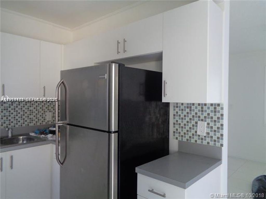 Photo of 1925 Thomas St #1925, Hollywood, FL 33020 (MLS # A11974413)