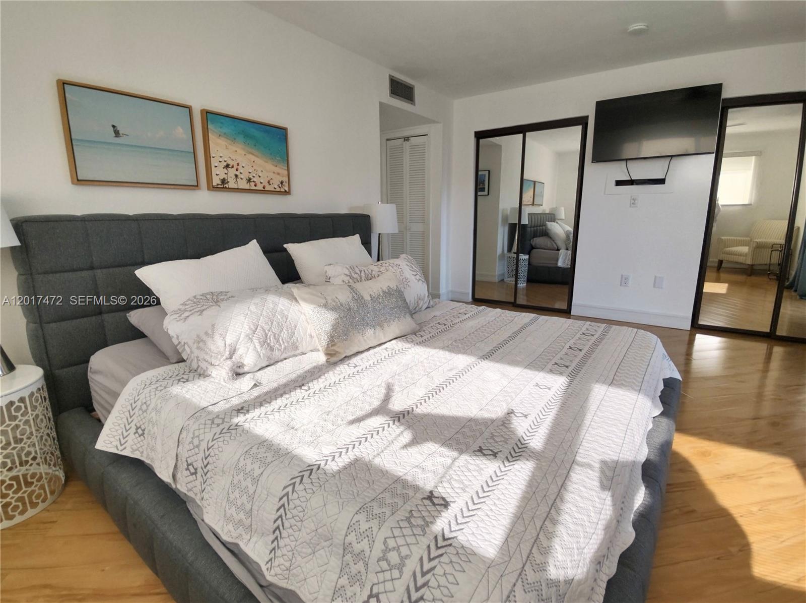 LAGO VERDE VILLAS CONDO - Residential Lease