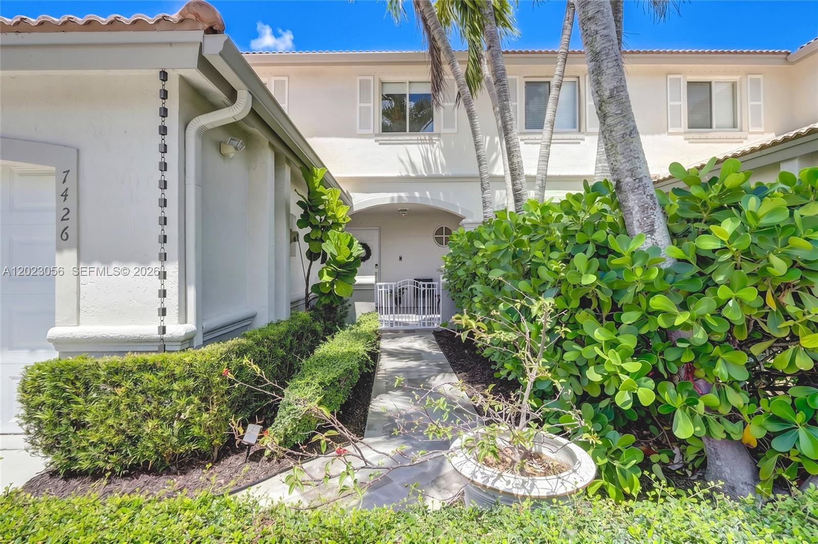 HEFTLERS LAGO MAR WEST - Residential