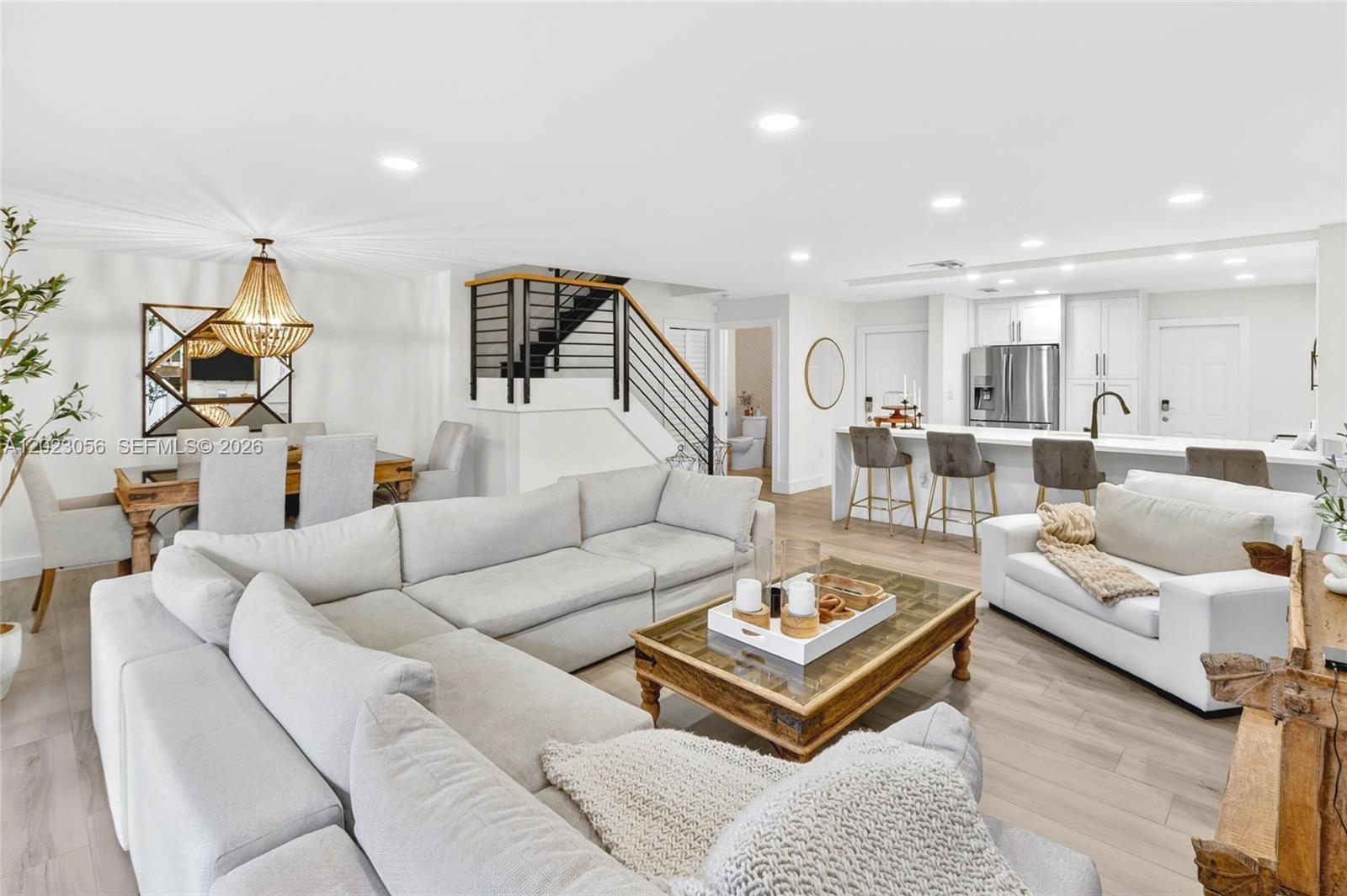 HEFTLERS LAGO MAR WEST - Residential
