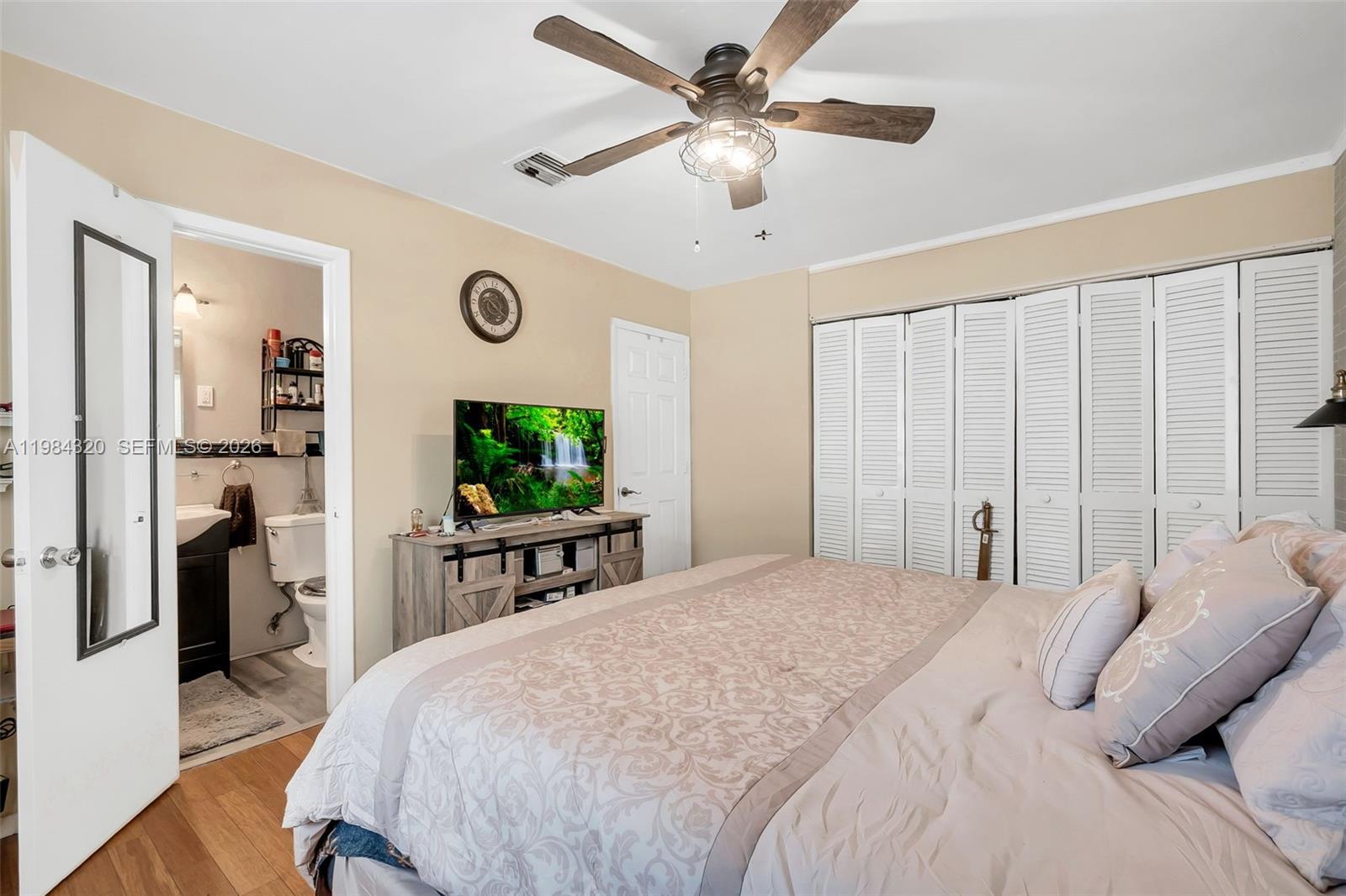 LAUDERDALE VILLAS - Residential