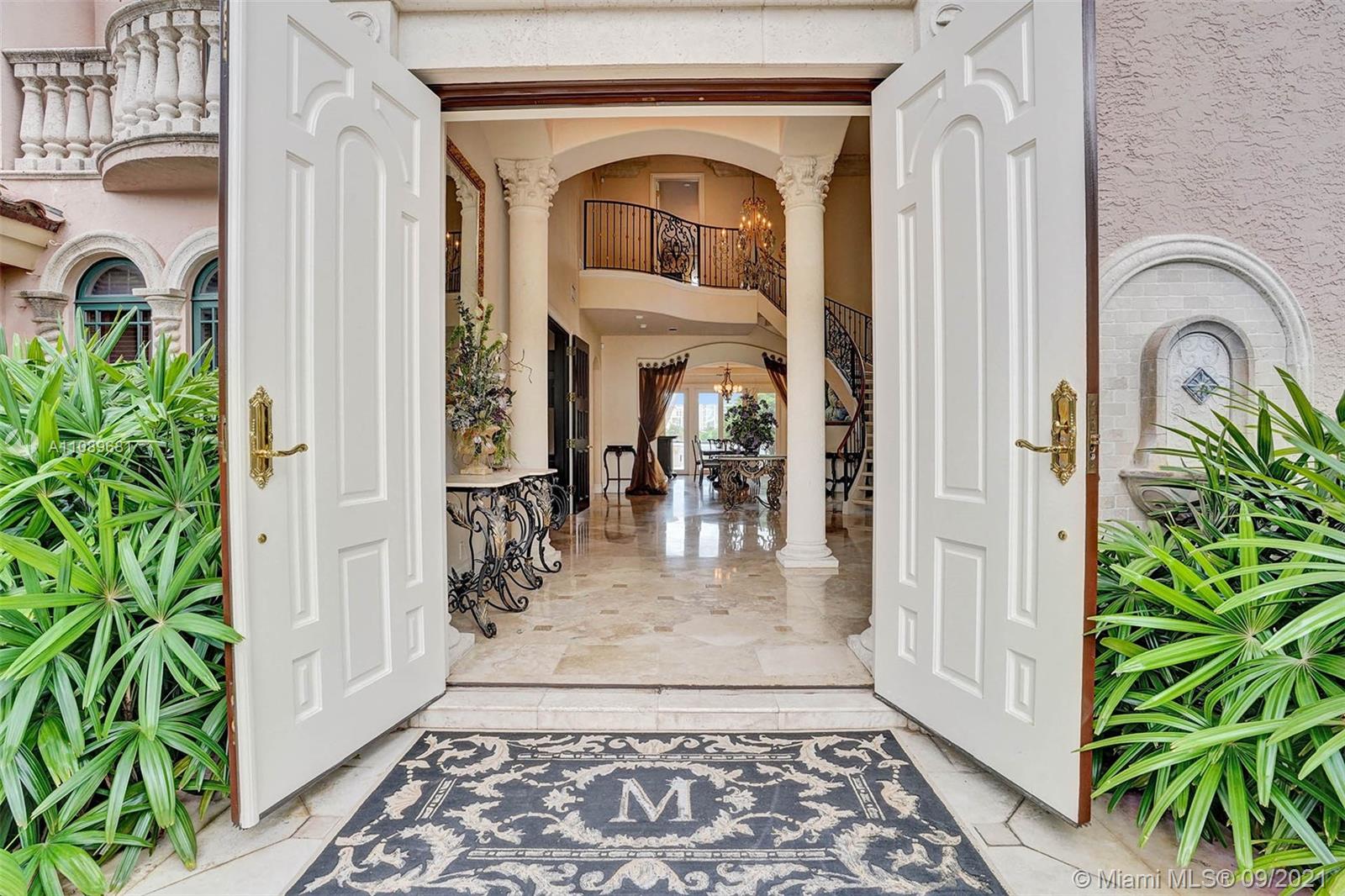 SEA ISLAND - Residential