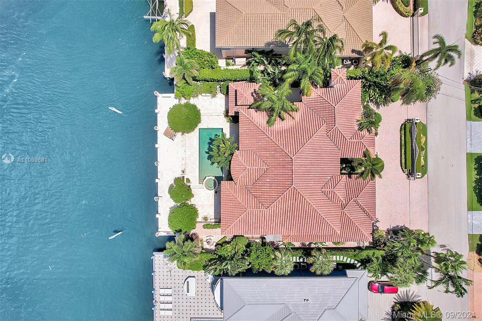 SEA ISLAND - Residential