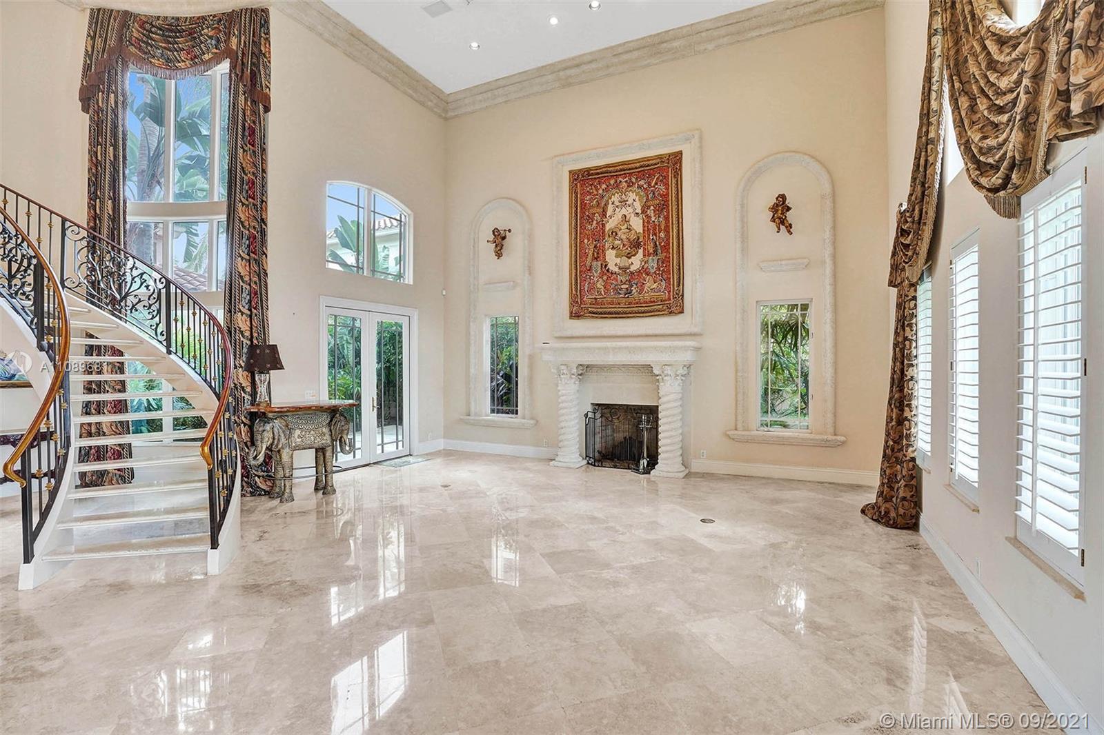 SEA ISLAND - Residential