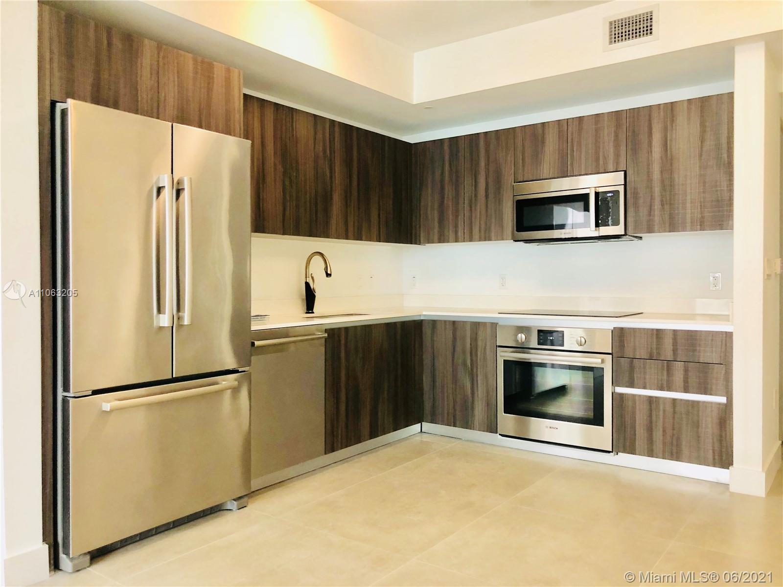 ARIA ON THE BAY - Residential Lease