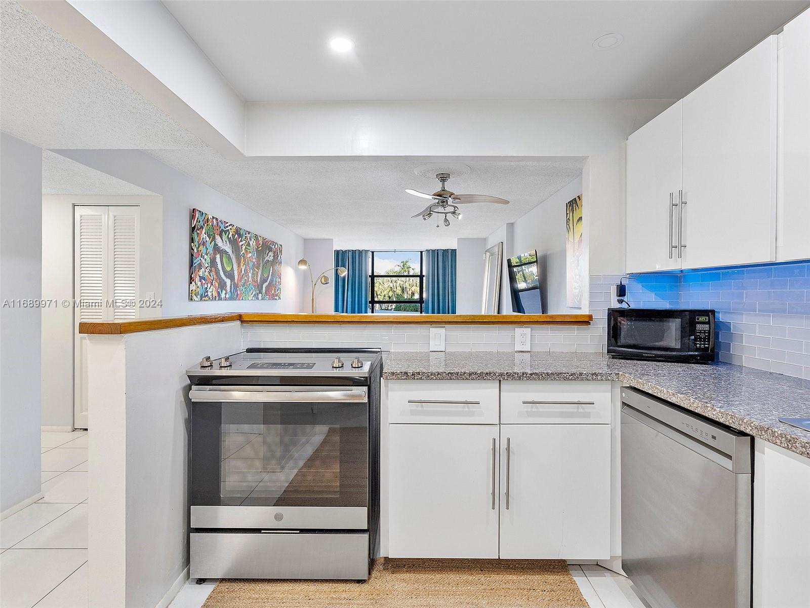 TOWERS OF OCEANVIEW SOUTH - Residential