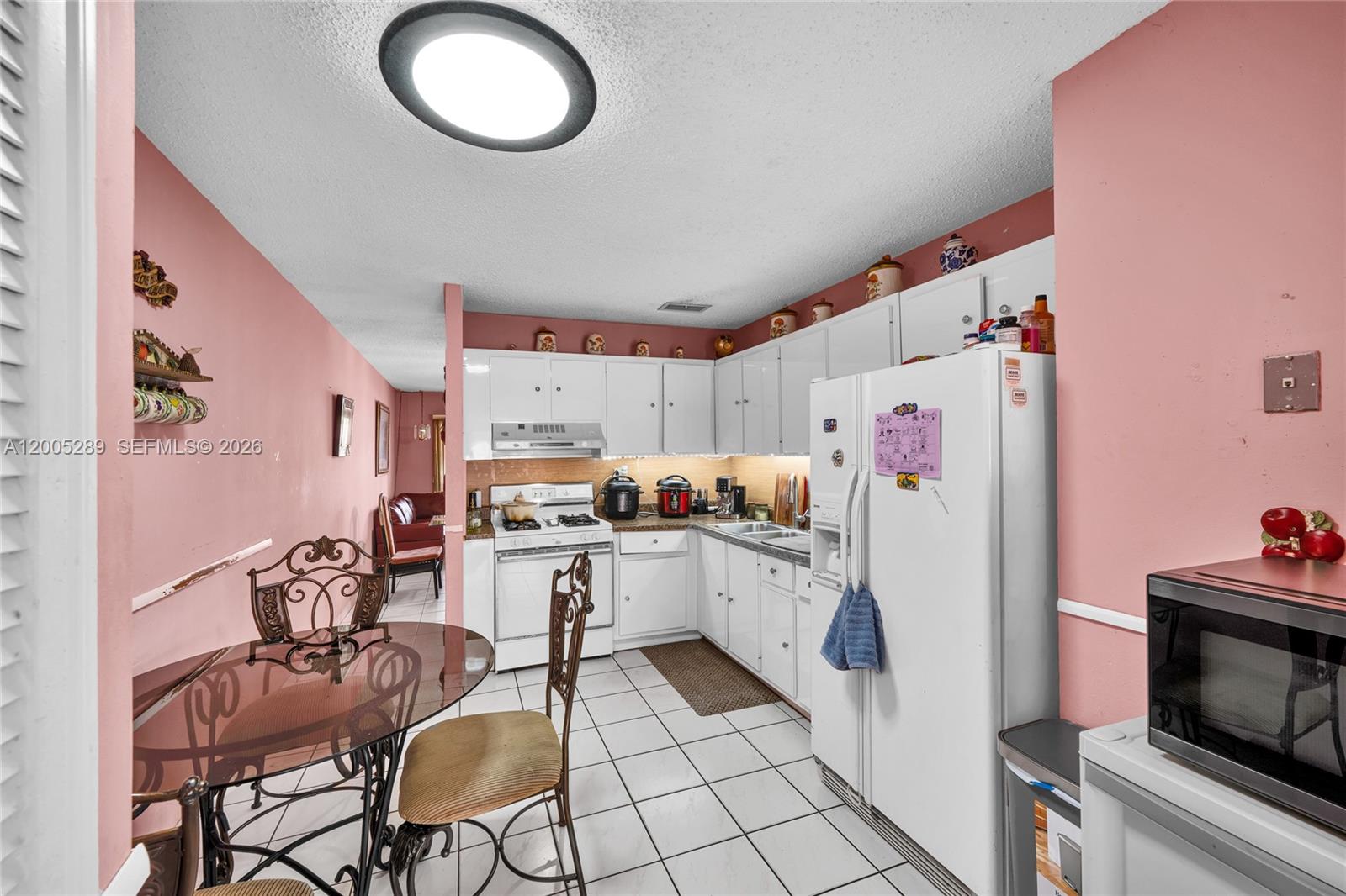 VISTA VERDE TOWNHOUSE SEC - Residential