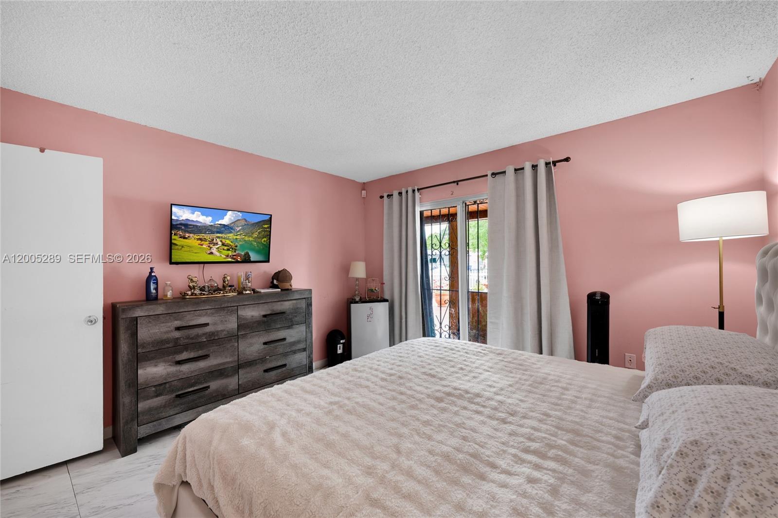 VISTA VERDE TOWNHOUSE SEC - Residential