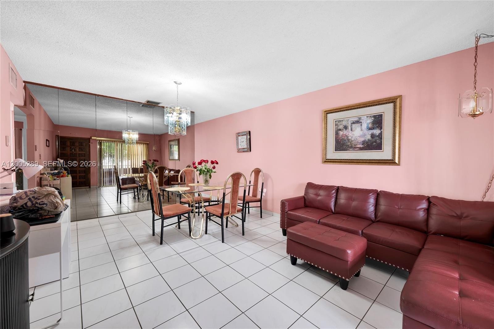 VISTA VERDE TOWNHOUSE SEC - Residential