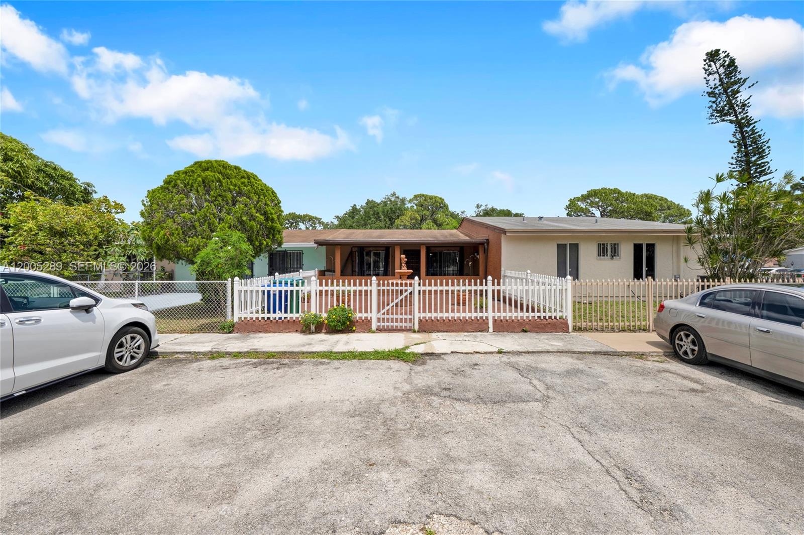 VISTA VERDE TOWNHOUSE SEC - Residential