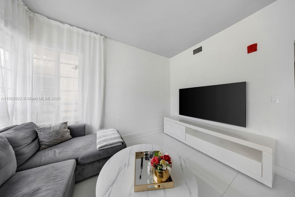 THE AMBASSADOR CONDO - Residential Lease