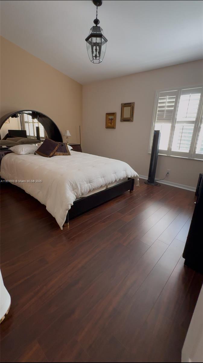 FLORAL LAKES - Residential