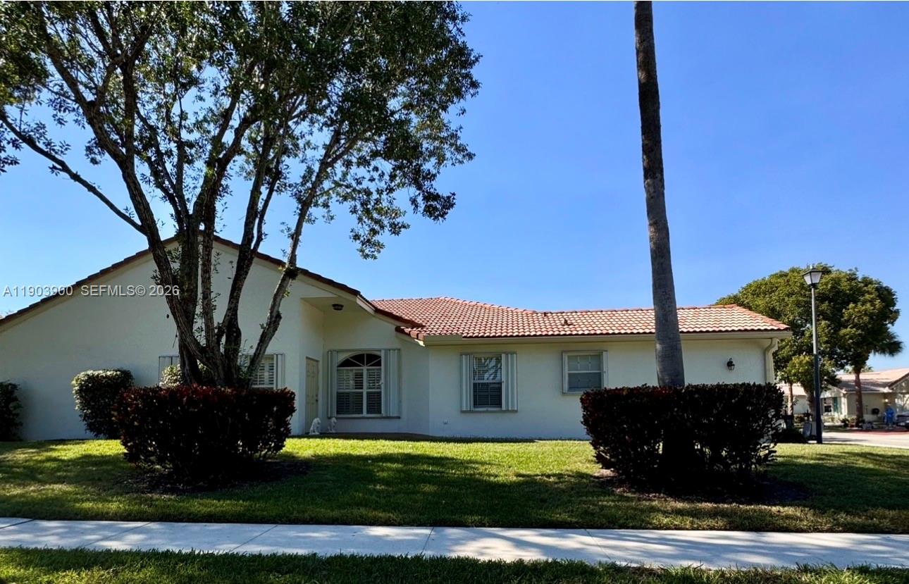 6050 Heliconia Rd 6050