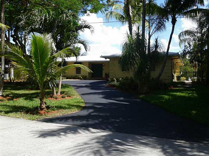 17-18 55 41 CORAL BAY SEC - Residential