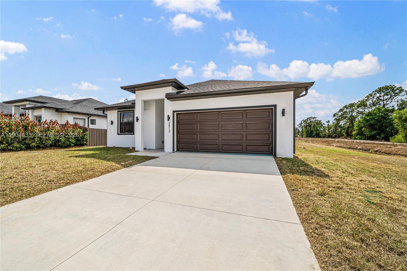 LEHIGH ACRES - Residential