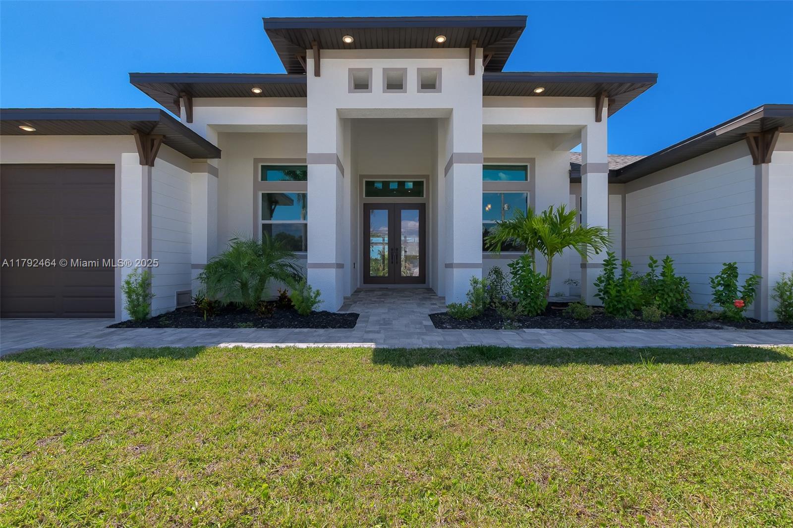 2526 SW 25th ave