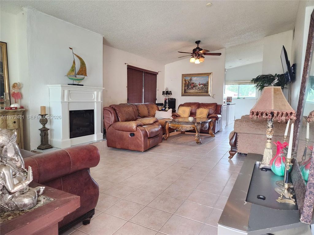 Photo of 2623 Harding St, Hollywood, FL 33020 (MLS # A11972481)