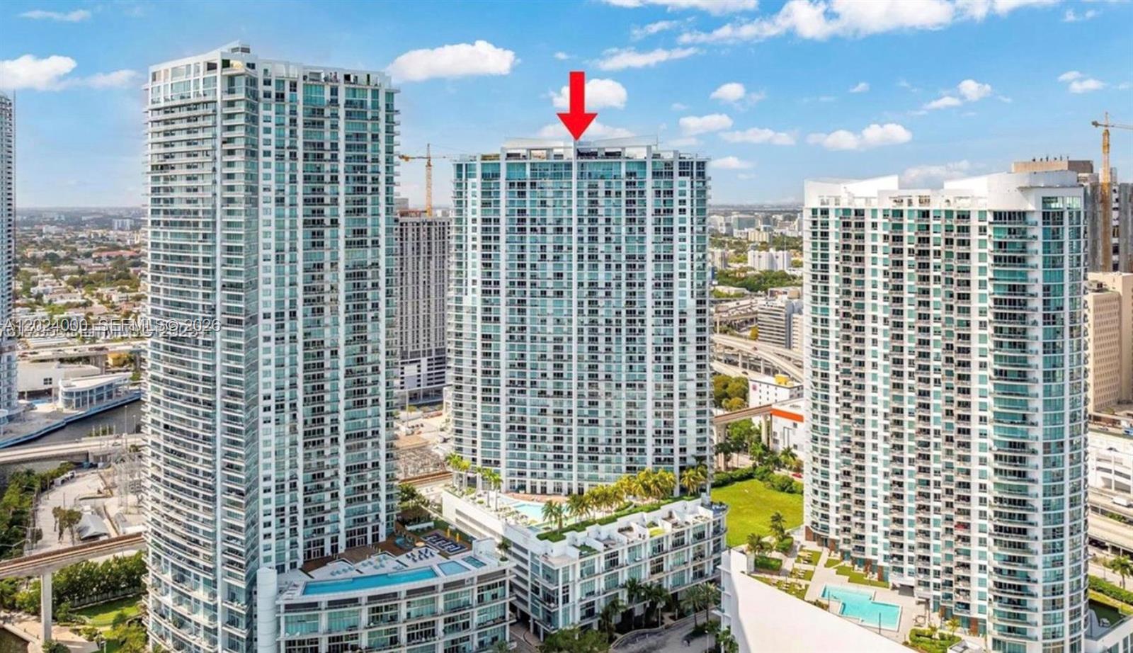 IVY CONDO - Residential