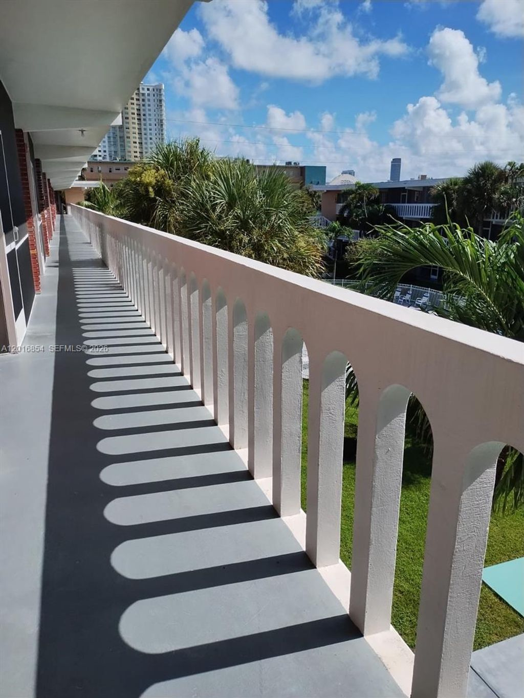 Photo of 201 NE 14th Ave #10C, Hallandale Beach, FL 33009 (MLS # A12016854)