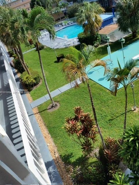 ELDORADO PLAZA EAST CONDO - Residential Lease
