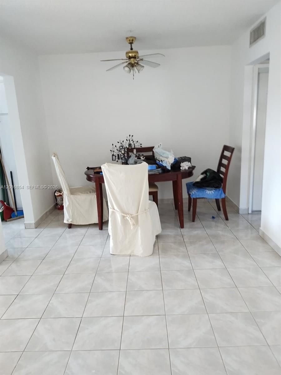 ELDORADO PLAZA EAST CONDO - Residential Lease