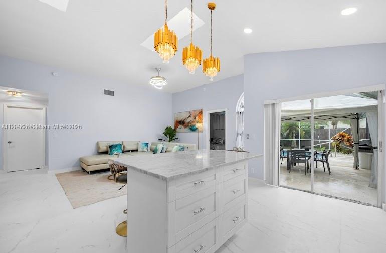 WELLINGTON TR 43 - Residential Lease