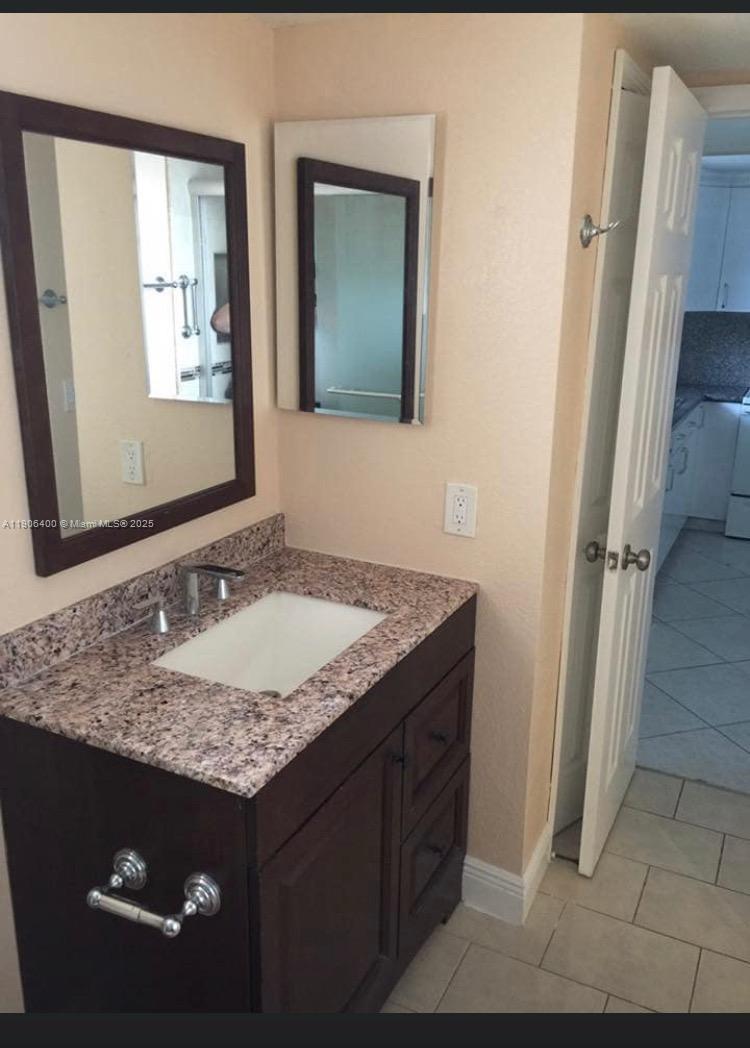 DADELAND PARK CONDO - Residential Lease