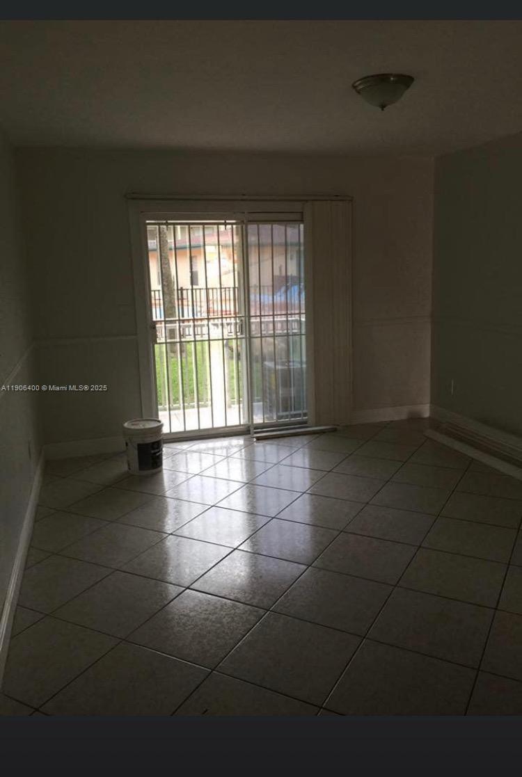 DADELAND PARK CONDO - Residential Lease