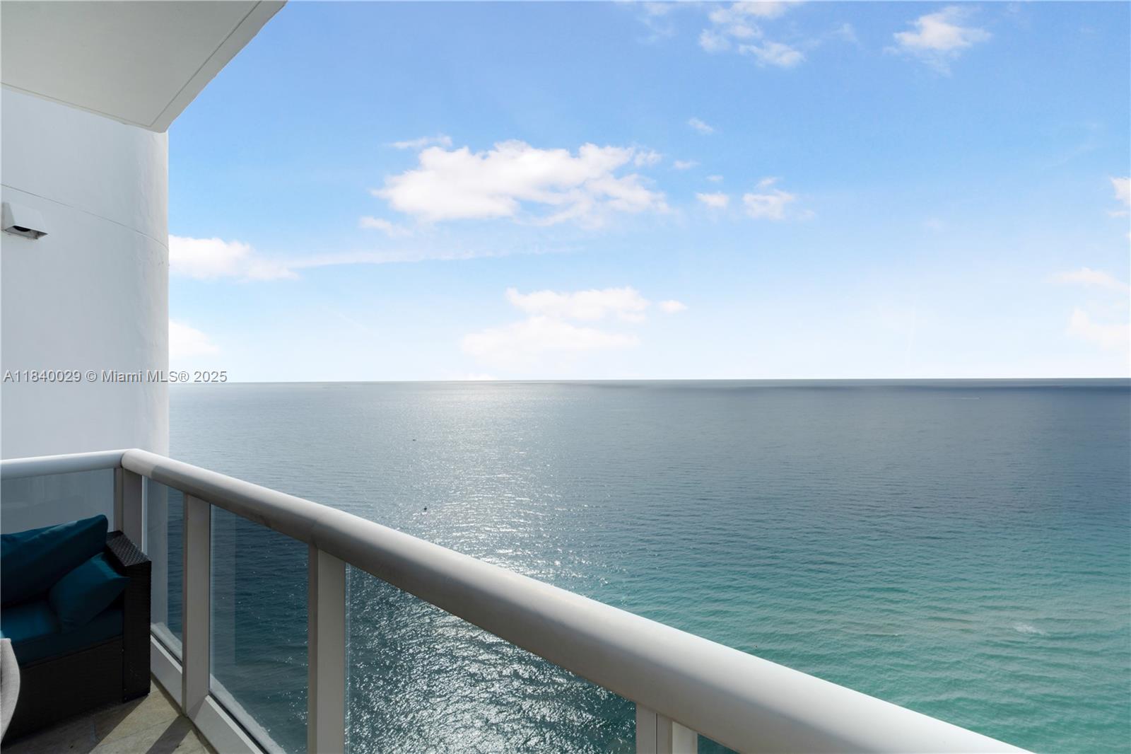 18101 Collins Ave 5008