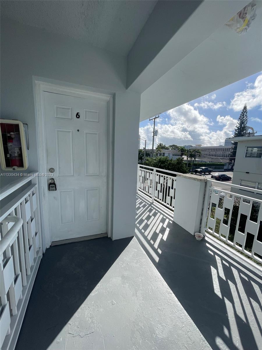 ALTOS DEL MAR NO 3 - Residential Lease