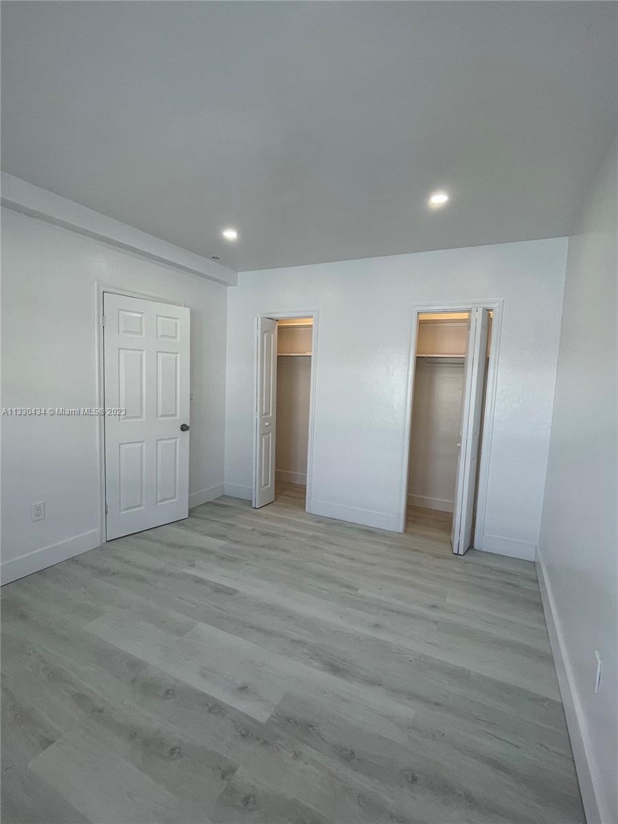 ALTOS DEL MAR NO 3 - Residential Lease