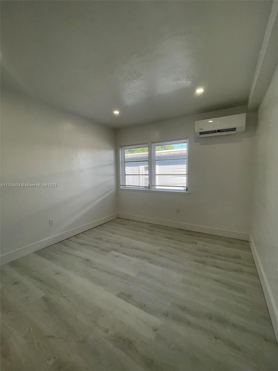 ALTOS DEL MAR NO 3 - Residential Lease