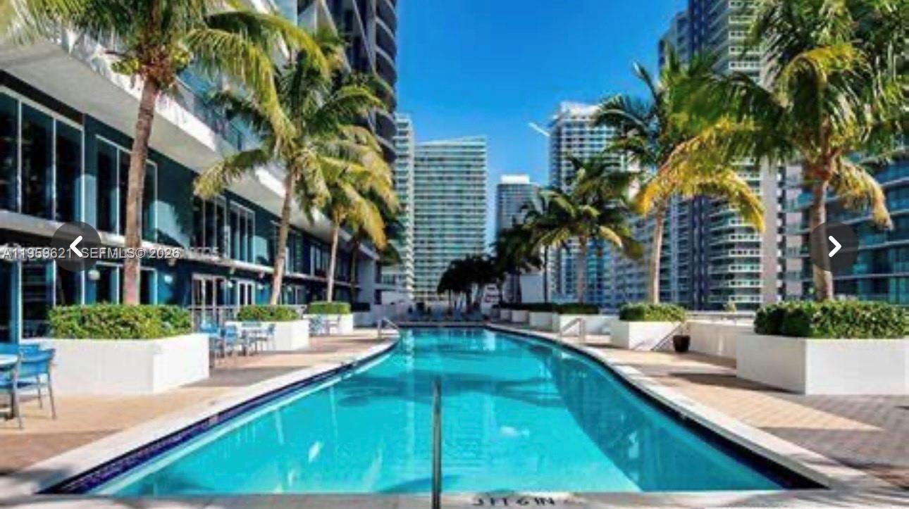 INFINITY AT BRICKELL COND - Residential