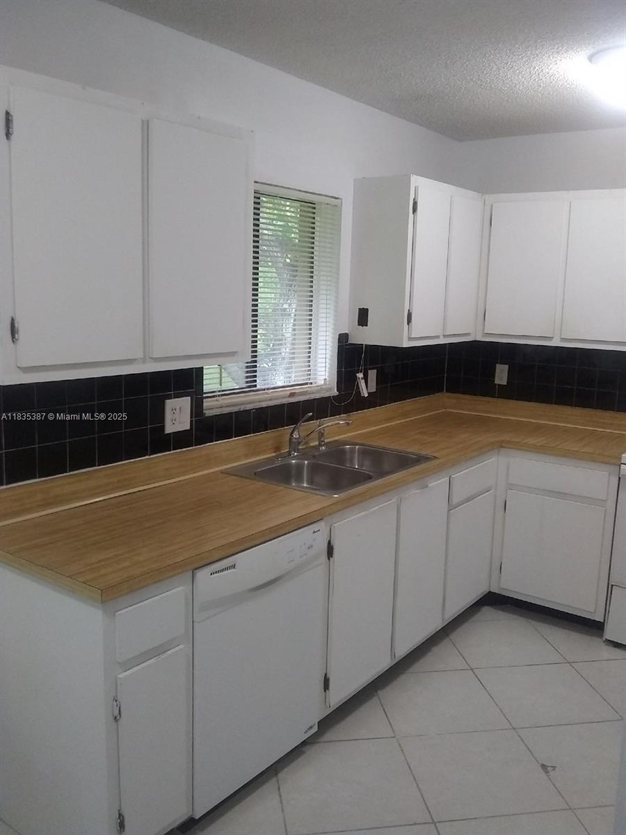 159 NW 70th St 610